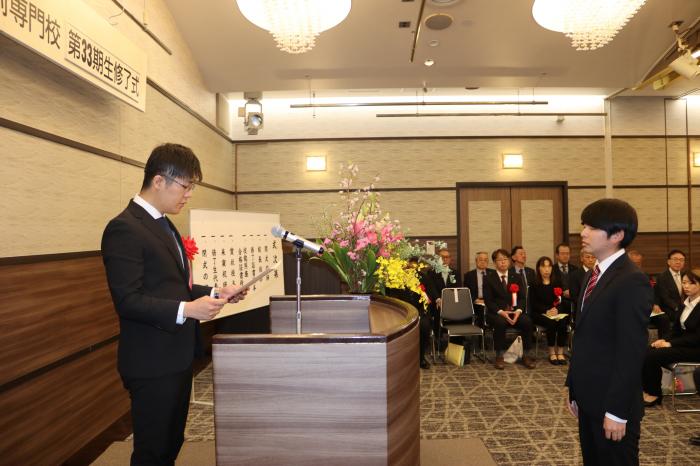 名古屋市長賞　　　　　　　　　　　　　　　　　　　　　　㈱三好工業　大久保光真さん