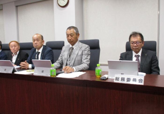 総務委員会