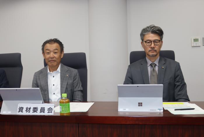 総務委員会