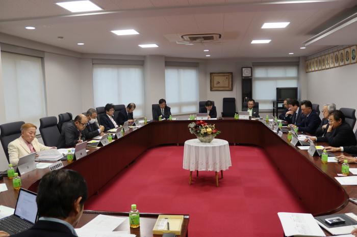 資材委員会